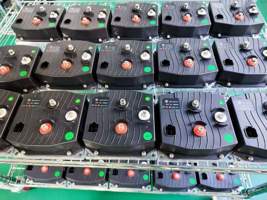 黒色、2.5ポンド積載量の電動プラットフォーム制御ボックス部品